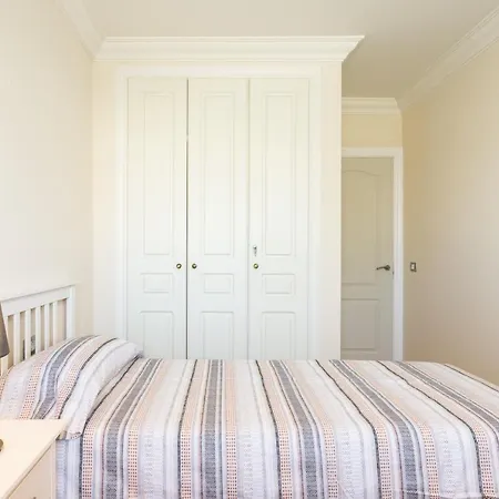 Home2Book Charming Sea Views In El Poris 포리스 데 아보나